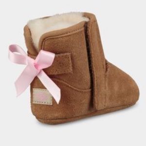 UGG Jesse Bow Chestnut Boots - Toddler Size 4/5
